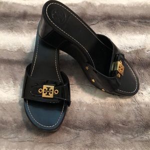 Tory Burch wedge slides size 10